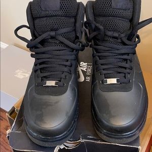 Gently Worn Men’s Air Force 1 Foamposite